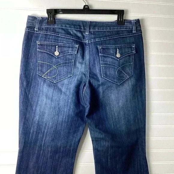 International Concept Button Fly Regular Fit Boot Leg Size 12 - Picture 6 of 7